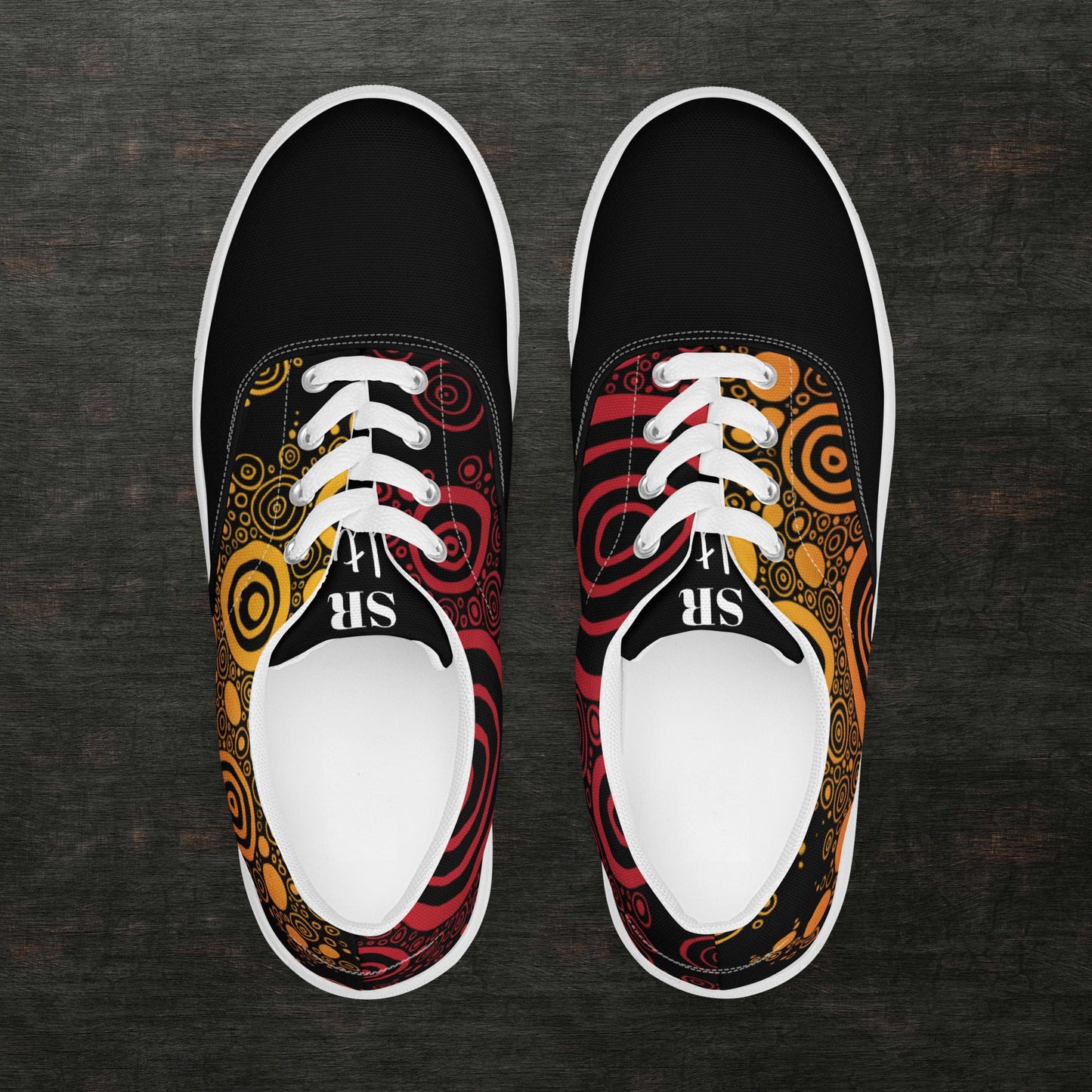 Men’s lace-up canvas shoes